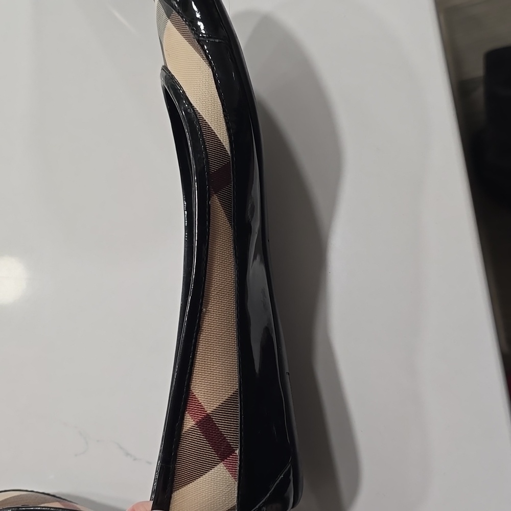 Burberry Signature Plaid Flats Size 40 - Picture 7 of 10